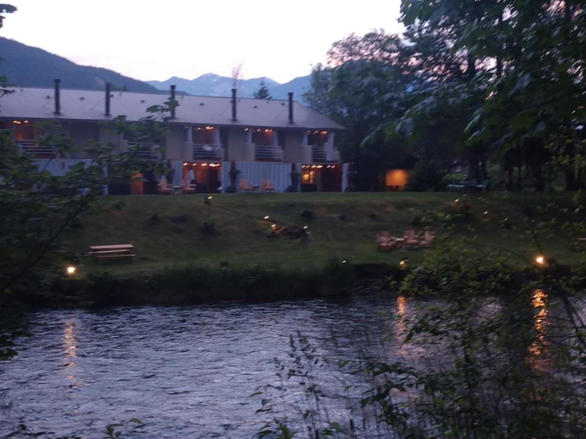 Moon River Suites #1 노스 벤드 외부 사진